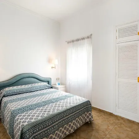 Rentandhomes Boliches Penthouse *